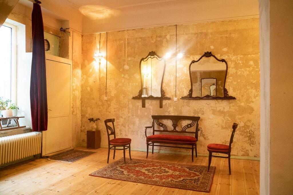 Schoeneberg Holiday Flat & Art Gallery Берлин Екстериор снимка