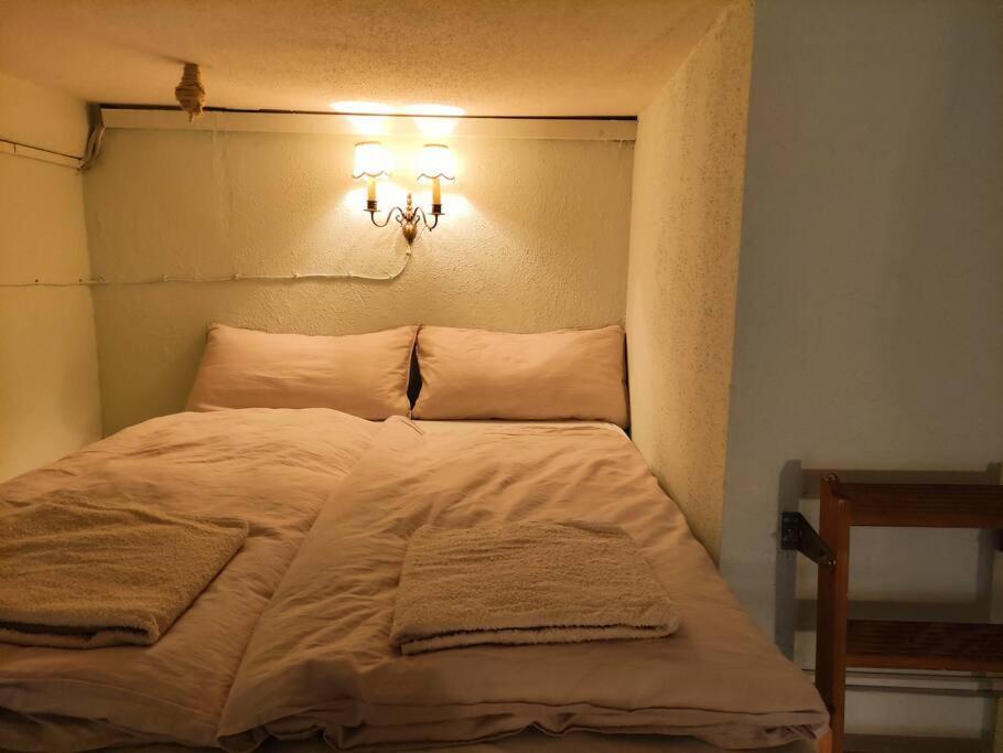 Schoeneberg Holiday Flat & Art Gallery Берлин Екстериор снимка