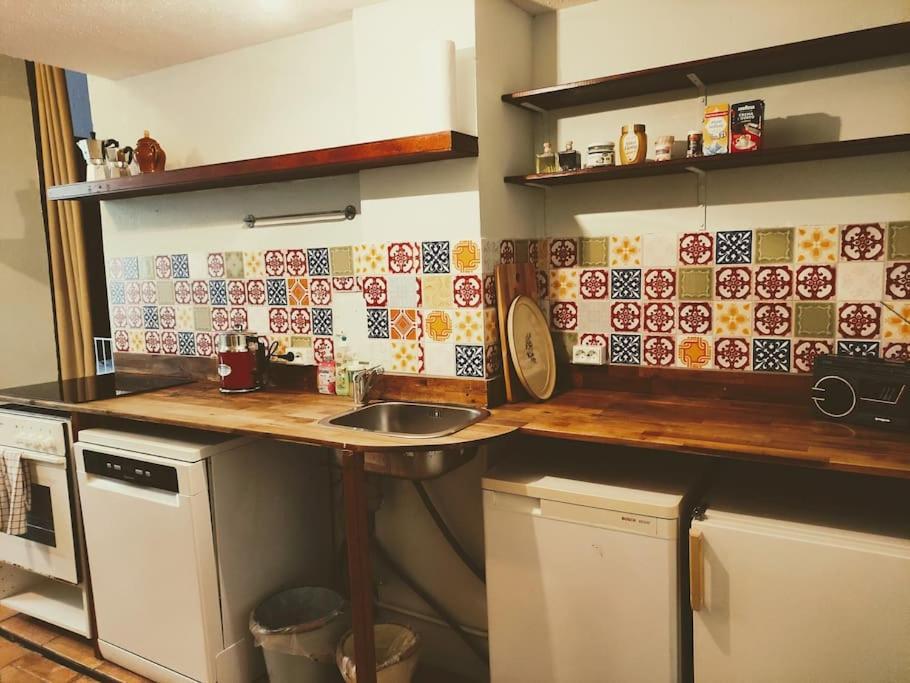 Schoeneberg Holiday Flat & Art Gallery Берлин Екстериор снимка