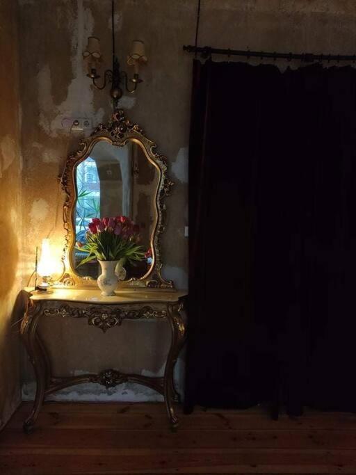 Schoeneberg Holiday Flat & Art Gallery Берлин Екстериор снимка