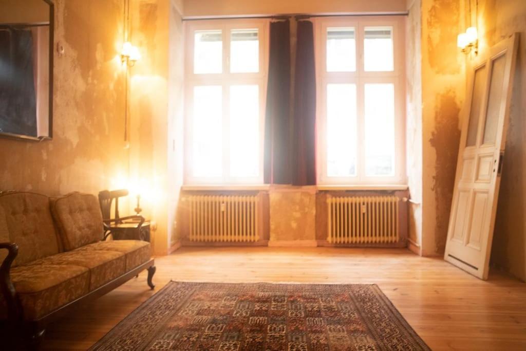Schoeneberg Holiday Flat & Art Gallery Берлин Екстериор снимка