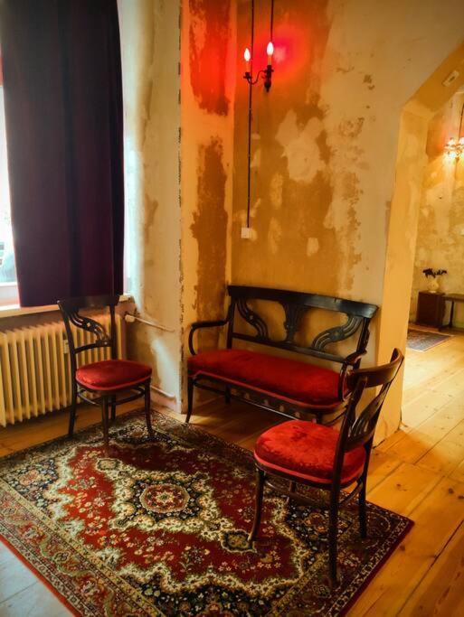 Schoeneberg Holiday Flat & Art Gallery Берлин Екстериор снимка