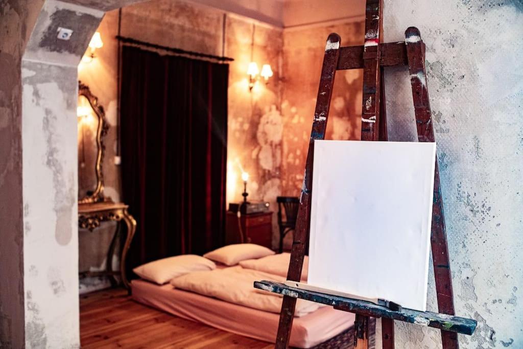 Schoeneberg Holiday Flat & Art Gallery Берлин Екстериор снимка