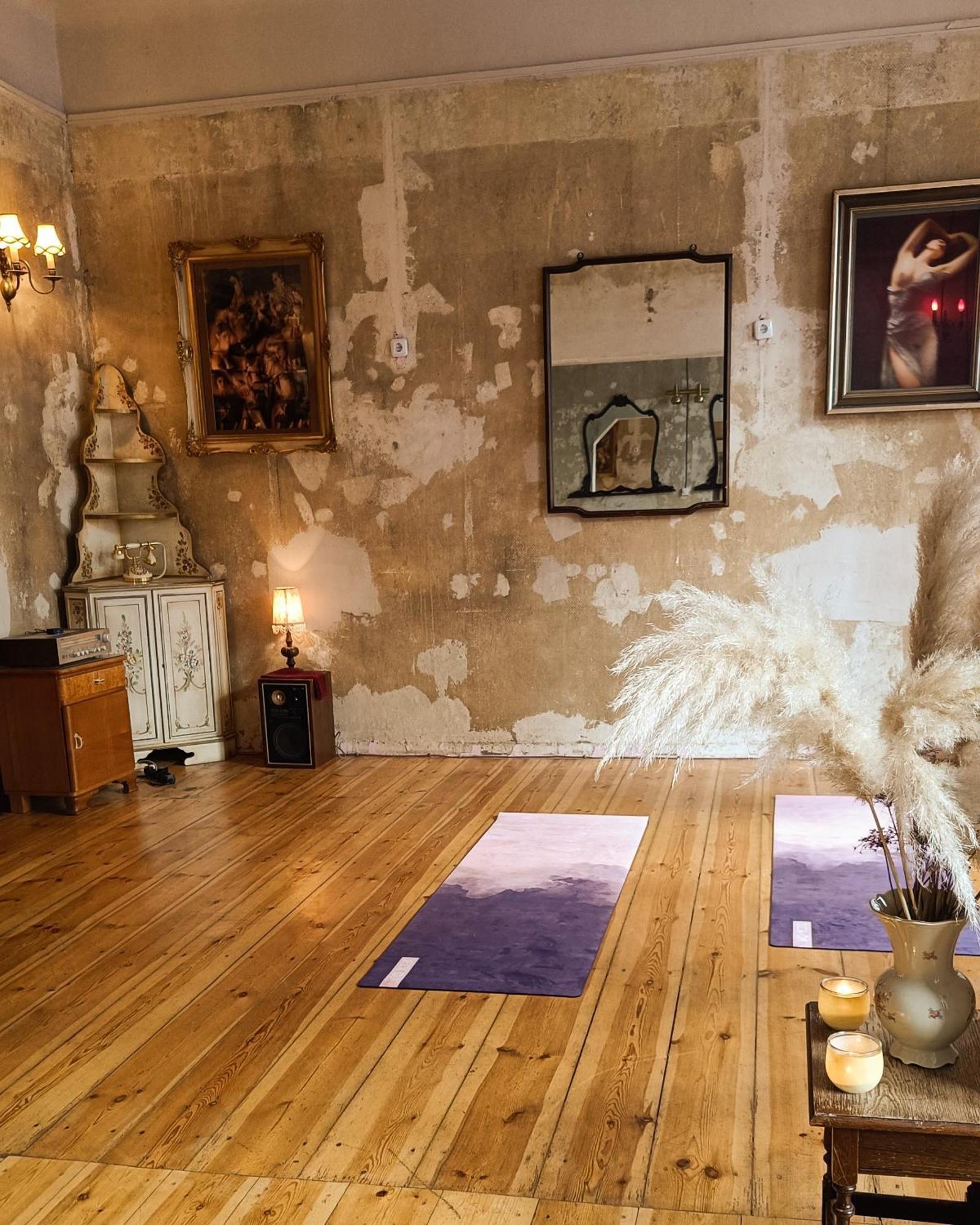 Schoeneberg Holiday Flat & Art Gallery Берлин Екстериор снимка